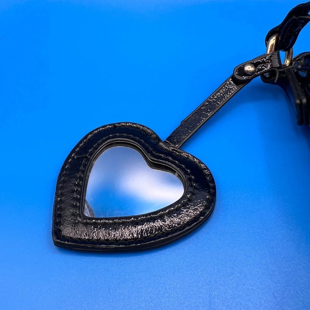 Black Patent Ruched Crescent Forever 21 Bag Heart Mirror Charm Y2K Crossbody